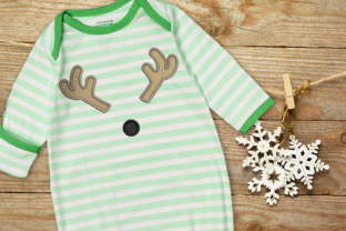 Reviewing the Reindeer Face Applique for Holiday Gifts